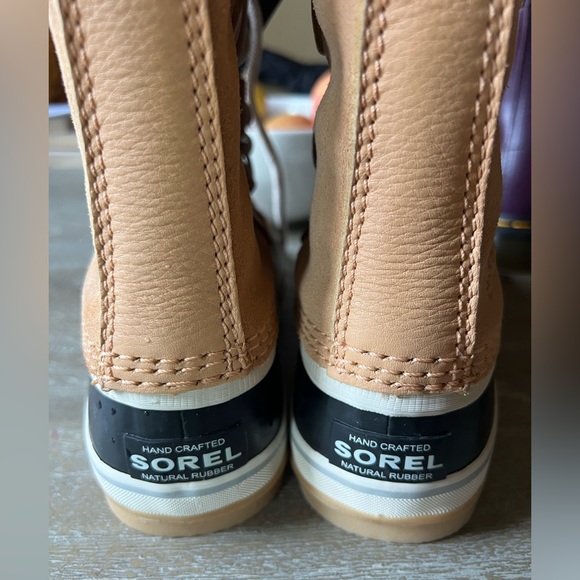 Sorel Joan of the Arctic Snow Boots, 5.5, New - Picture 8 of 13